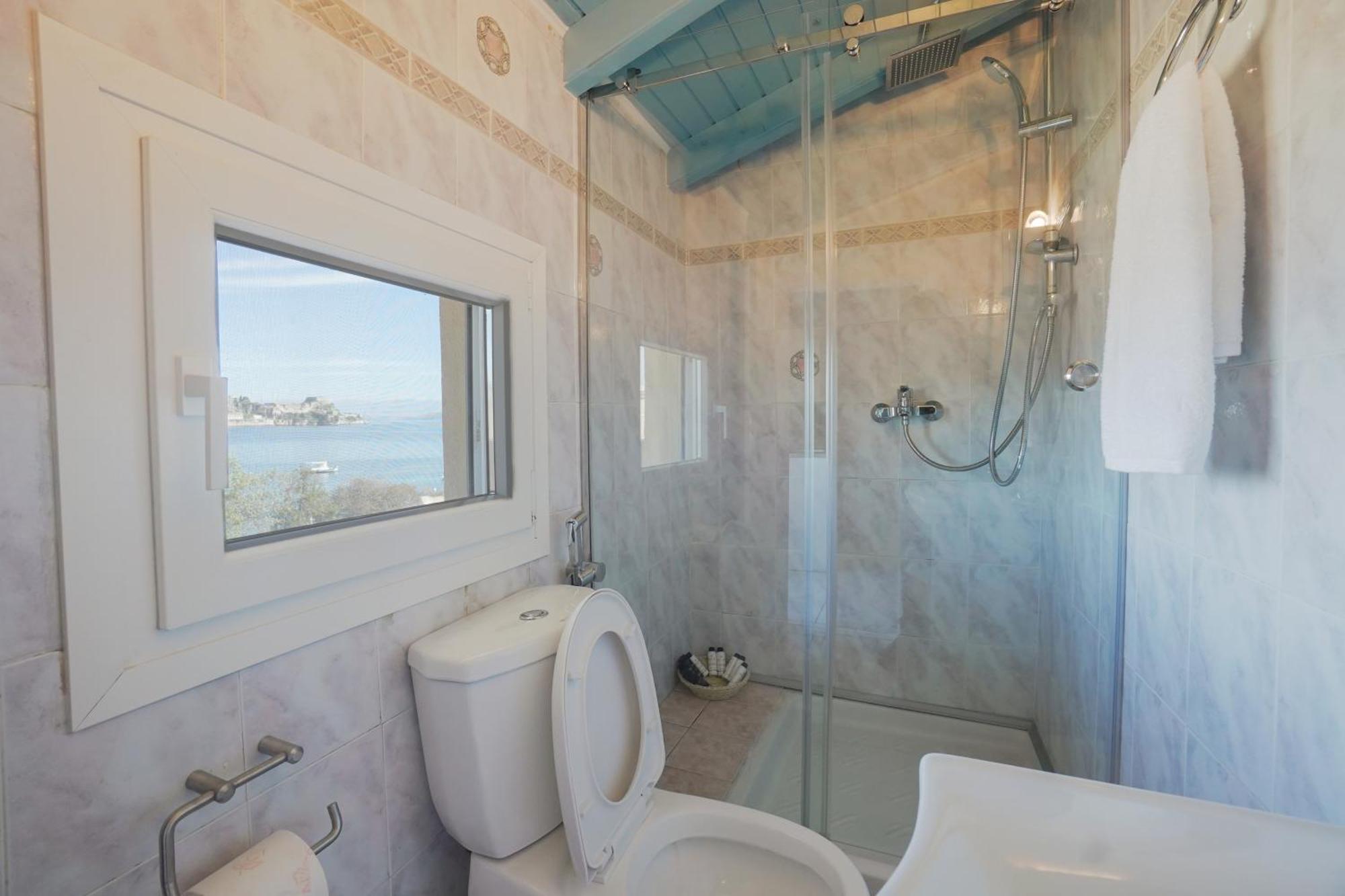 Anemomilos Sea View Penthouse Corfu  Eksteriør billede